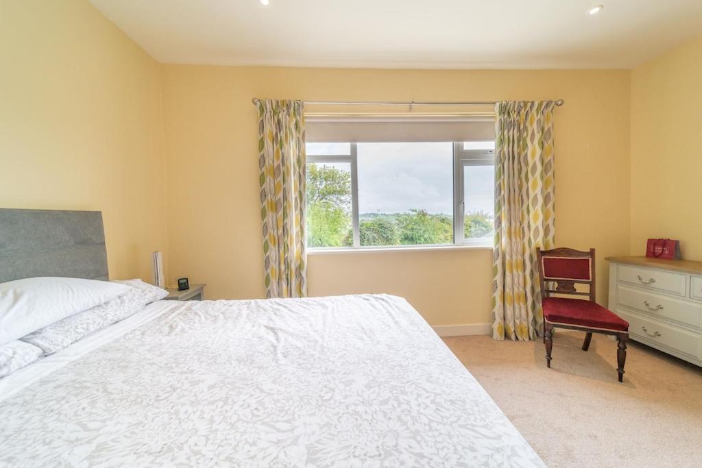קורק 2 Bed Waterfront Property - Close To Courtmacsherry מראה חיצוני תמונה