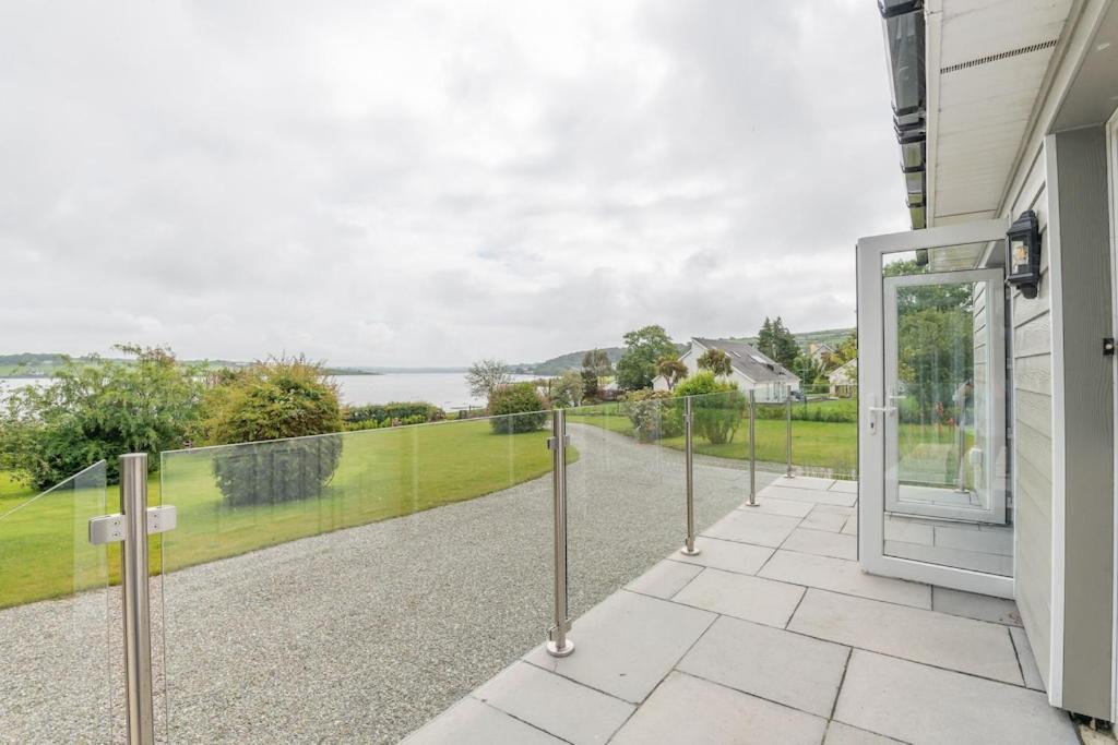 קורק 2 Bed Waterfront Property - Close To Courtmacsherry מראה חיצוני תמונה