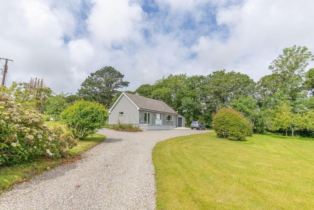 קורק 2 Bed Waterfront Property - Close To Courtmacsherry מראה חיצוני תמונה